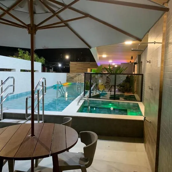 Quarto e Sala na Ponta Verde e Pajuçara, hotel v destinaci Maceió