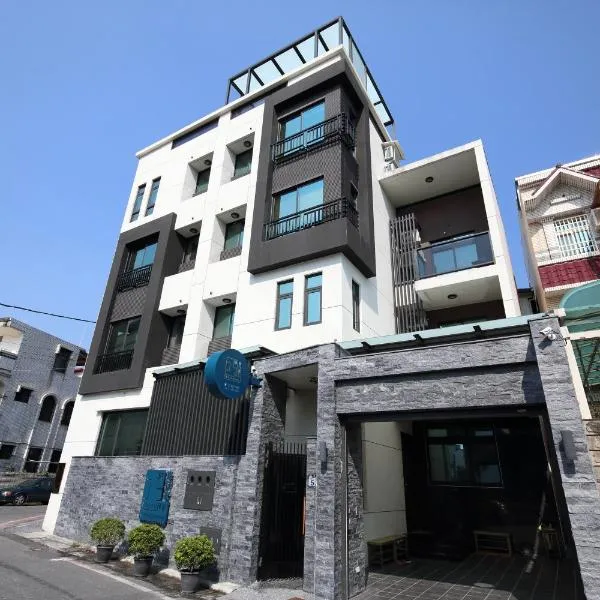 52 travelers home (with elevator), hotel v destinaci Chua-lien