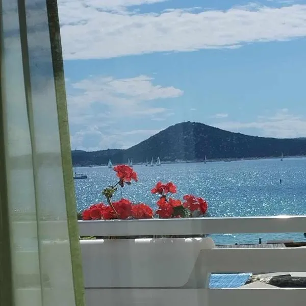More, khách sạn ở Vodice