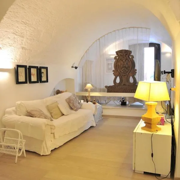 Le acque del passato, hotel a Monopoli