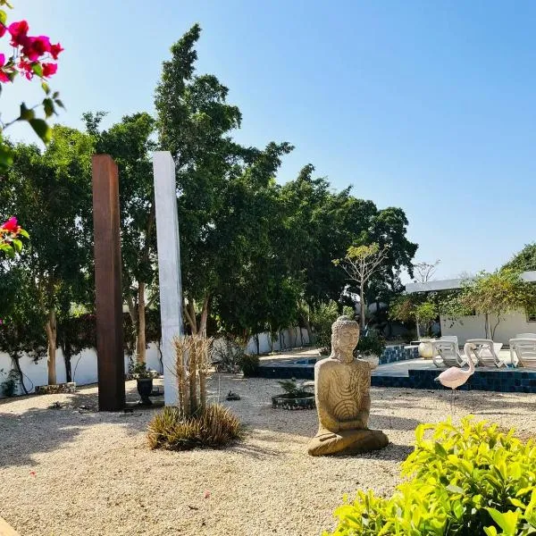 Keur de Pierre, hotel en Saly