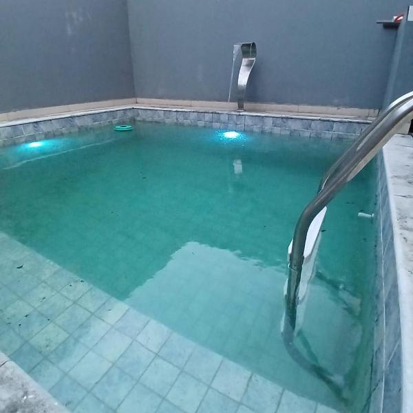 Casa com piscina em Itanhaém