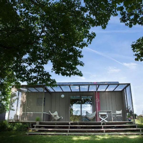 MAGNOLIA HOUSE by the RIVER BB, hotel a Primostek