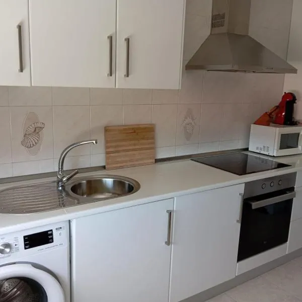 Apartamento 1 en Combarro , próximo a Sanxenxo – hotel w mieście Combarro