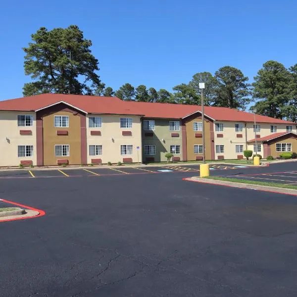 HomeTown Inn & Suites, hotel v destinaci Longview