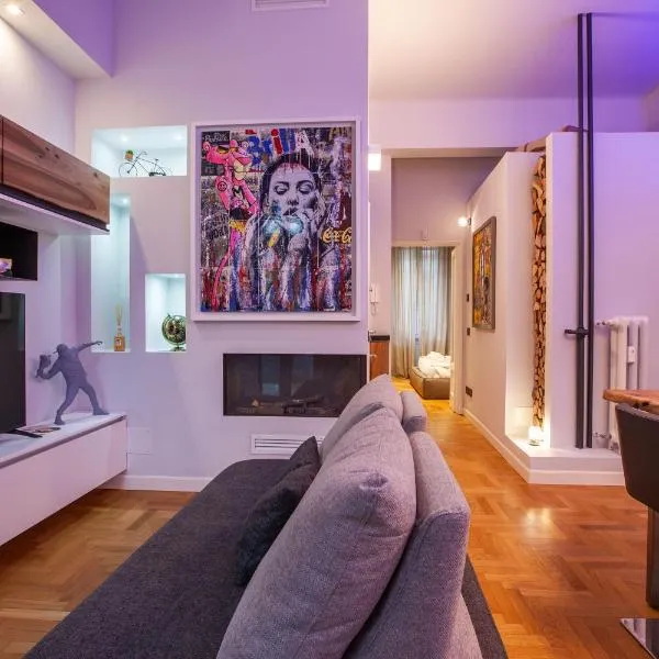 Home Boutique con Cortile-Design&Fashion District, hotel v Miláně