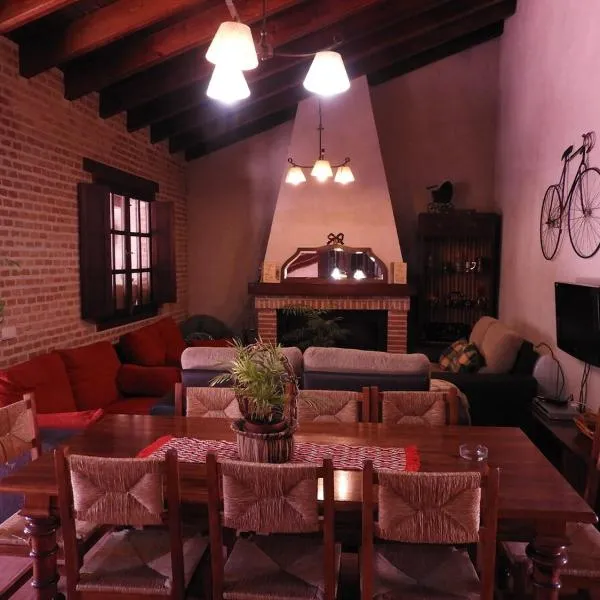 Casa Rural Vallehermoso，位于San Carlos del Valle的酒店