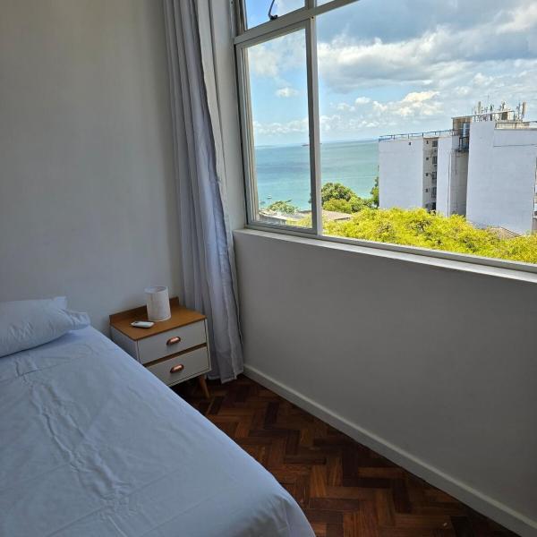 Renovado Porto da Barra 3 quartos - Foto 2