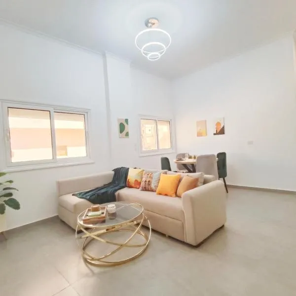 Oasis Apartment, hotel in Safaga