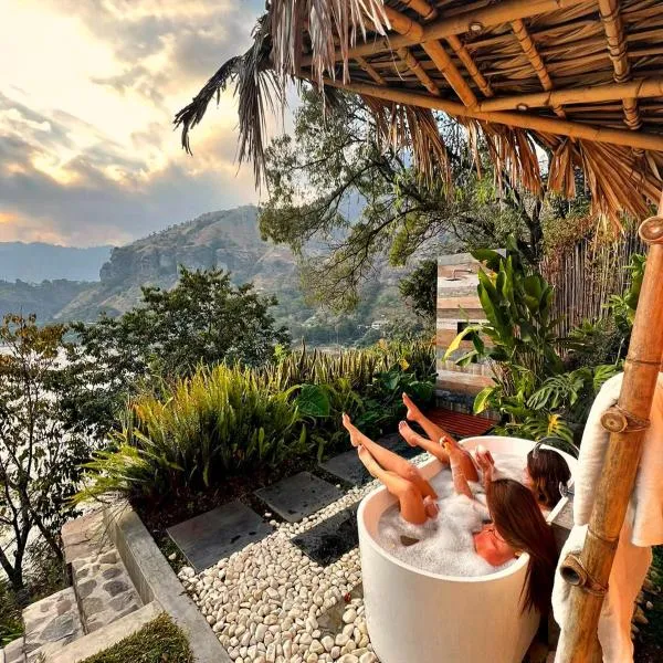 Baba Yaga Atitlan, khách sạn ở San Marcos La Laguna
