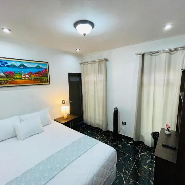 Casa habitaciones borde del lago, hotel in Panajachel