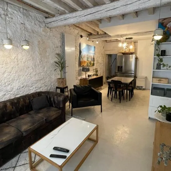Maison quartier la Roquette, hotel v destinaci Arles