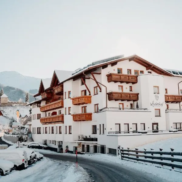 Kinderhotel Laderhof, hotel v destinaci Ladis