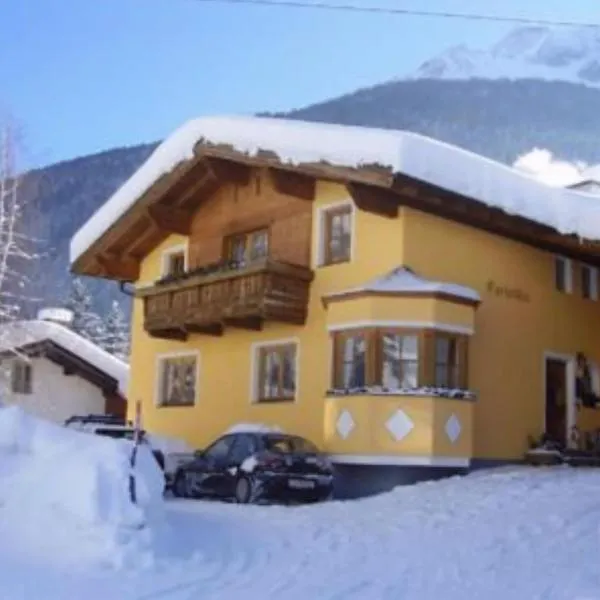 Haus Carinthia, hotel a Pettneu am Arlberg