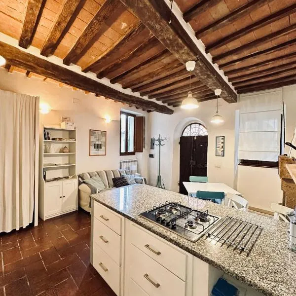 Santa Monaca Medieval Guesthouse, hotel v destinácii Sorano