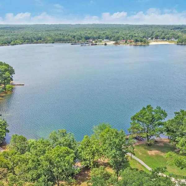 Hiawatha East Lake Tansi, hotel di Crossville
