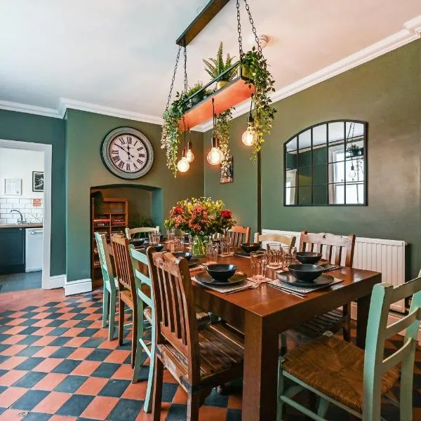 Beautiful Townhouse, great location - Pet Friendly, khách sạn ở Cardiff