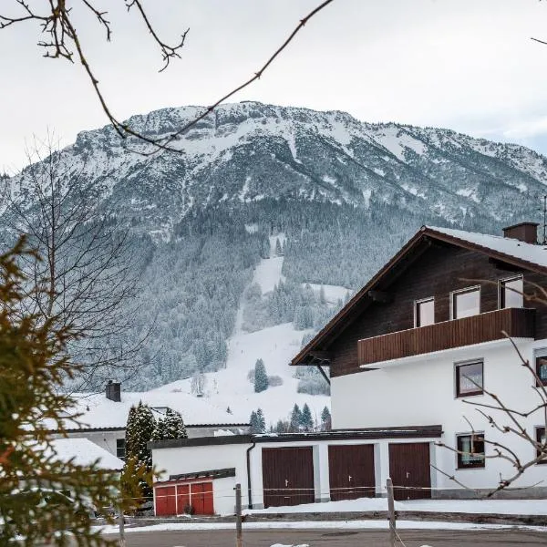 Haus Bergliebe - Breitenbergblick, Hotel in Pfronten