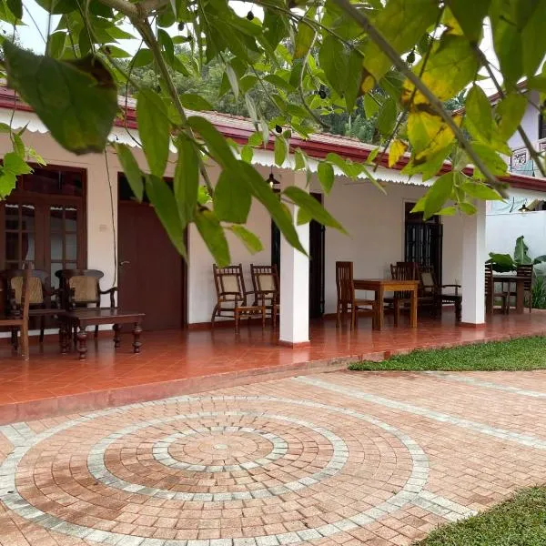 Luxe Hiriketiya, hotel in Hiriketiya