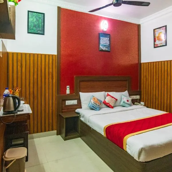 Blue Bell Hotel, hotel v destinaci Nedumbassery