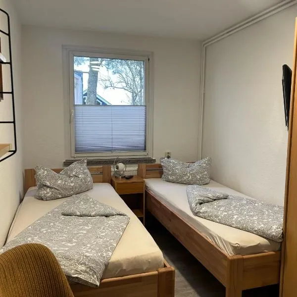 Zwei Bett Zimmer, hotel v destinaci Pruchten