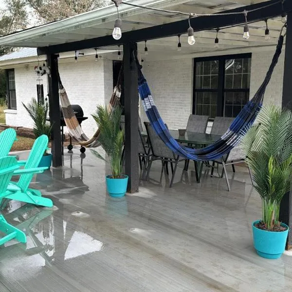 Old Oak Ranch, hotel di Cameron
