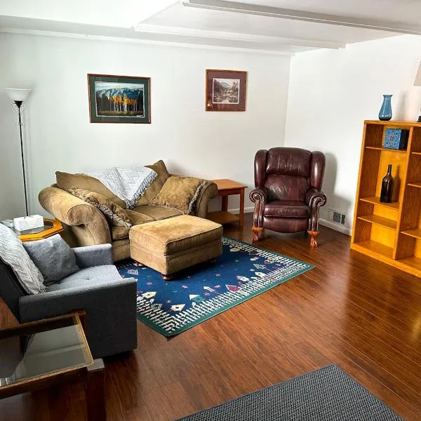 Perfect for West End Shopping, hotel in Billings