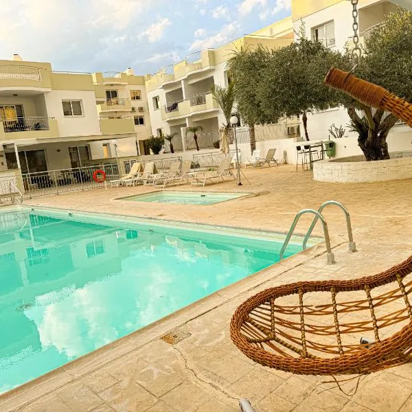 Cozy Budget Apt, hotel v destinaci Pyla