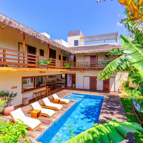 Deluxe Villa Luz Do Mar, rooftop Jacuzzi, vista mar、ジェリコアコアラのホテル