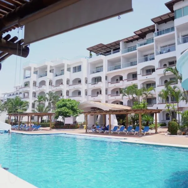 Casablanca Resort , hotel v destinaci Rincón de Guayabitos