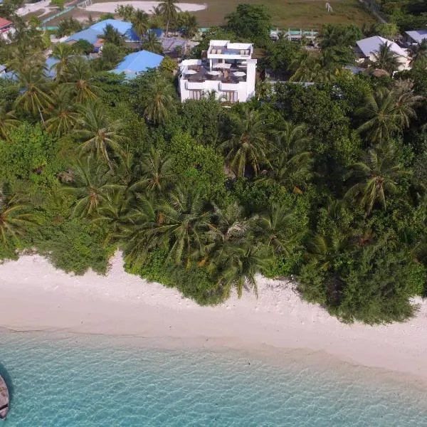 Boutique Beach All Inclusive Diving Hotel, hotel in Dhigurah