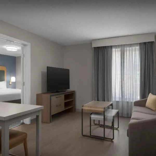 Homewood Suites Nashville Airport、ナッシュビルのホテル