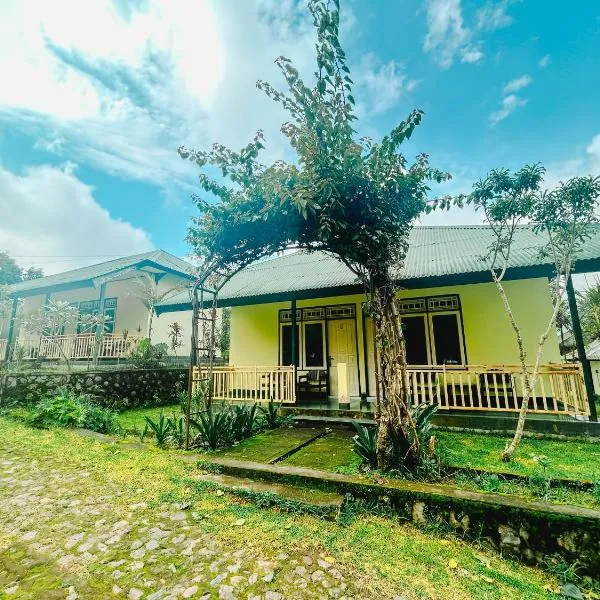 Lembah Rinjani Villa & Resto Syariah by ecommerceloka, hotel v destinaci Sembalun Lawang