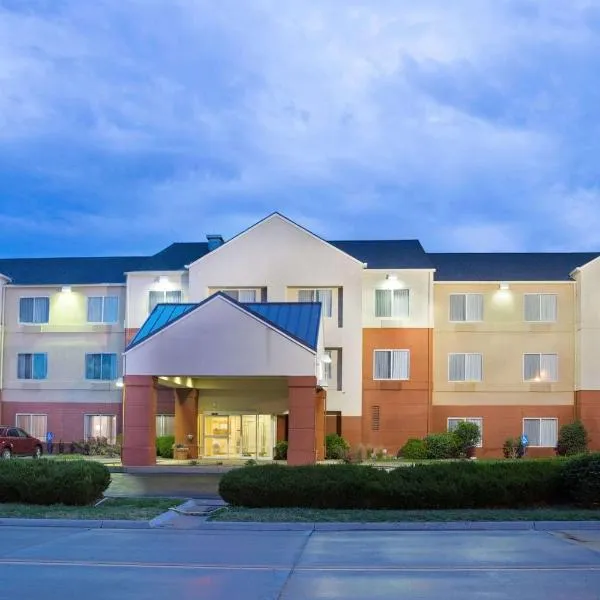 AmericInn by Wyndham Hays, hotel v destinaci Hays