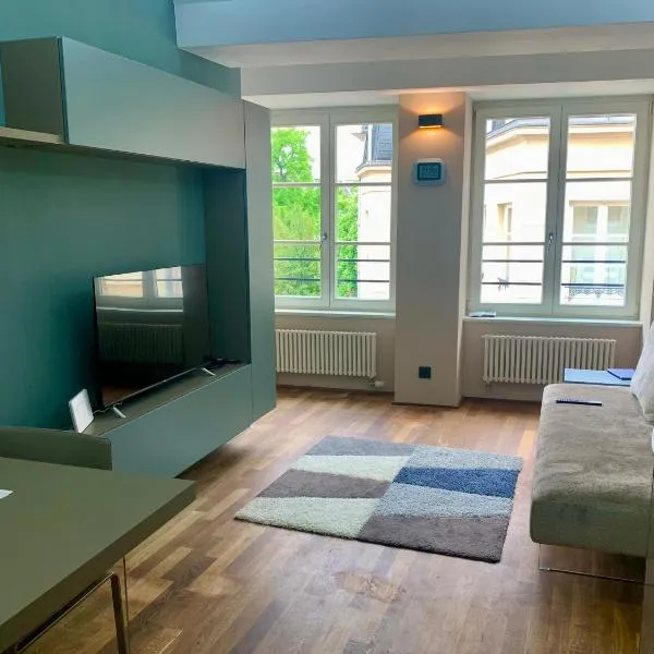 Lago Welcome Palais Suite, hotel v destinaci Clausen