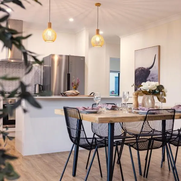 The Olive Abode - Atherton, hotel in Atherton