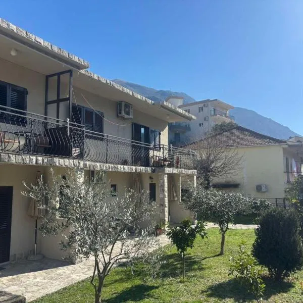 Apartments Samardzic, hotel in Kotor