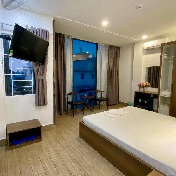 Khách Sạn Hoa Phượng, hotel in Ho Chi Minh City