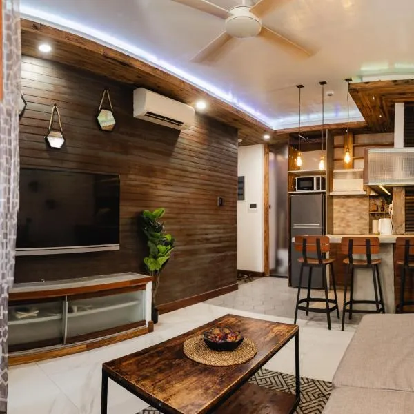 Cozy Modern Apartment Near Rasfannu Beach & Malé Seaside, hotel v Male City