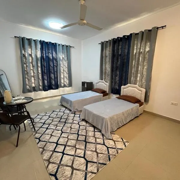 Gisa Hostel All Private Ensuite Rooms、Mawāliḩのホテル