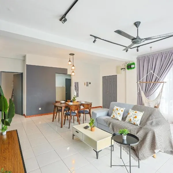 Comfort & Joy Family Homestay In Cameron Highland Clover Home 7-22, hotel in Brinchang