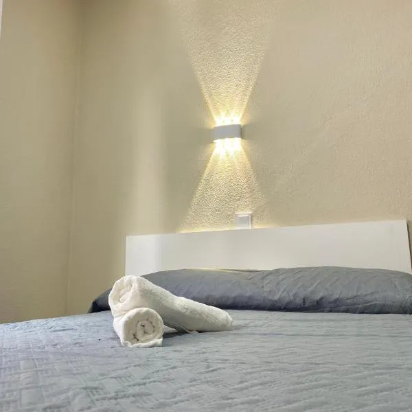 Hostal La Sierra Cabárceno, hotel v destinaci Sarón