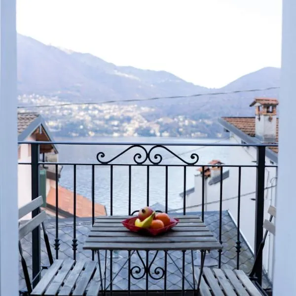 Color House Vista Lago, hotel in Brienno
