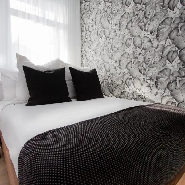 Studio #9 - Self Check-In - Plateau - St-Denis, hotel v Montrealu