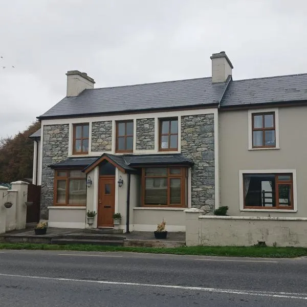 Home from Home, hotel a Castleisland