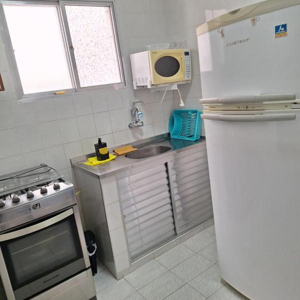 Apartamento confortavel e amplo Guilhermina PRAIA Grande 180 mts Praia - Foto 4
