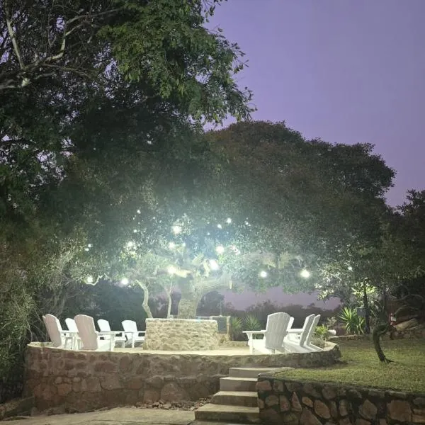 Rocky Mountain Holiday Home, hotel in Hartbeespoort