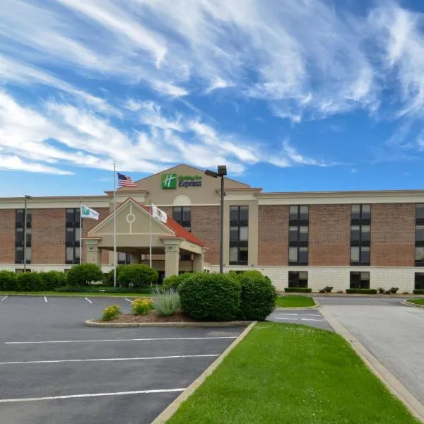 Holiday Inn Express Crestwood by IHG, hotel v destinaci Crestwood