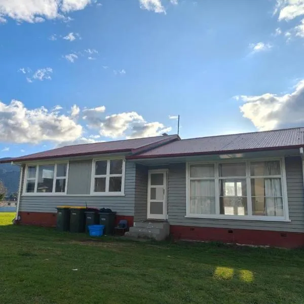 Serviced 3 Bedroom House, hotel di Rotorua