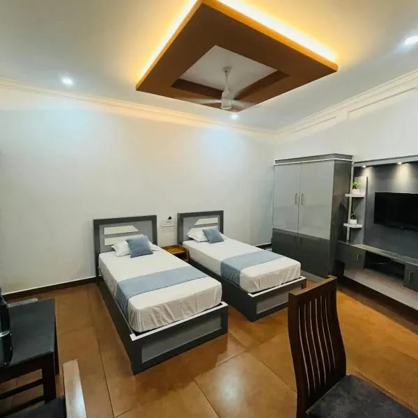 Enroute Delight Residency, hotel in Kotamangalam